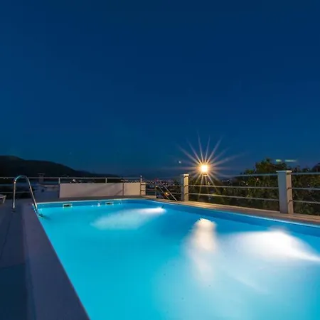 House Mia - Private Pool * Trogir