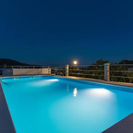 Apartment House Mia - Private Pool